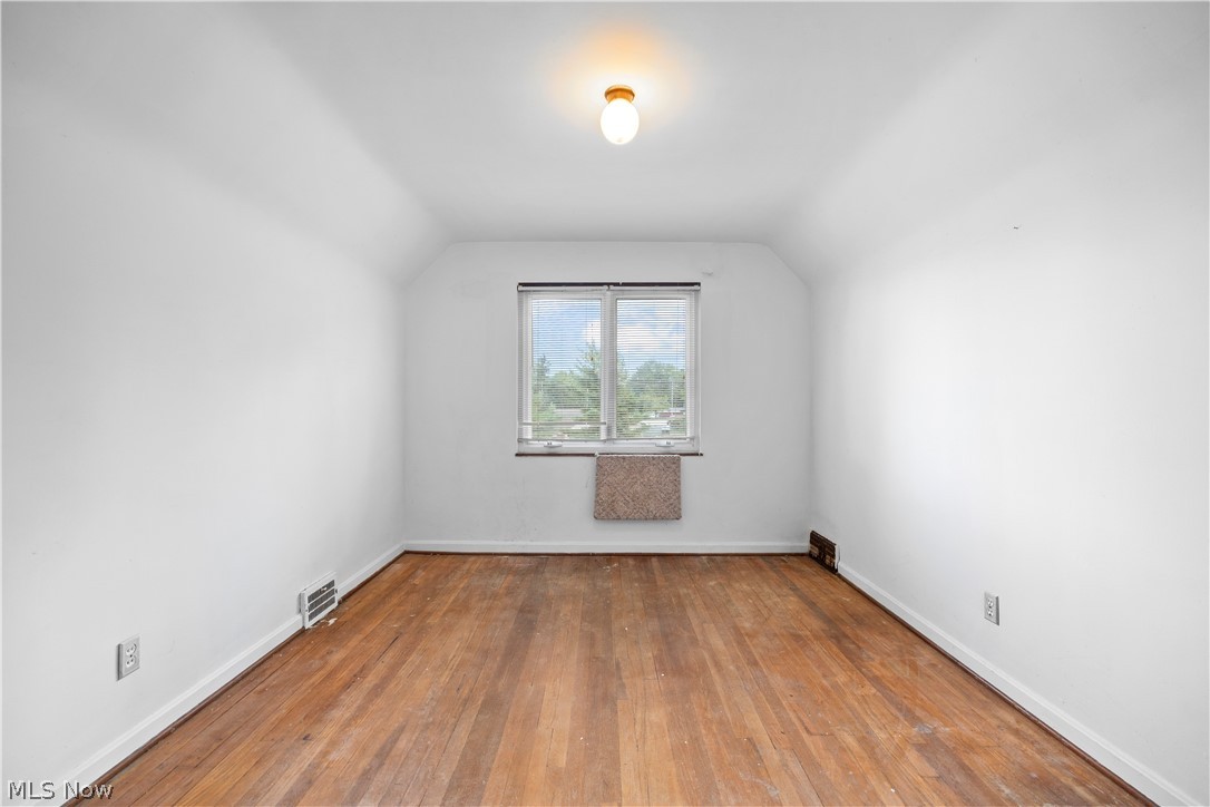 6515 Wedgewood Drive North Olmsted OH 44070