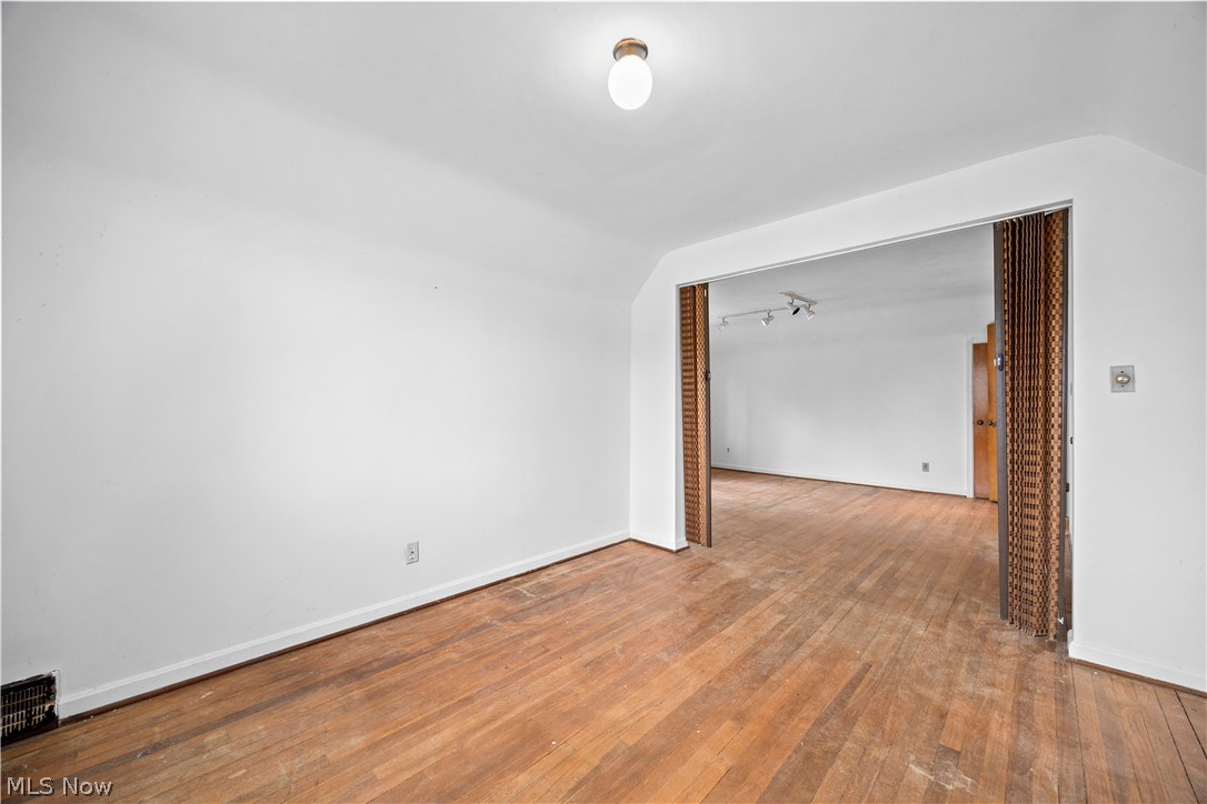 6515 Wedgewood Drive North Olmsted OH 44070