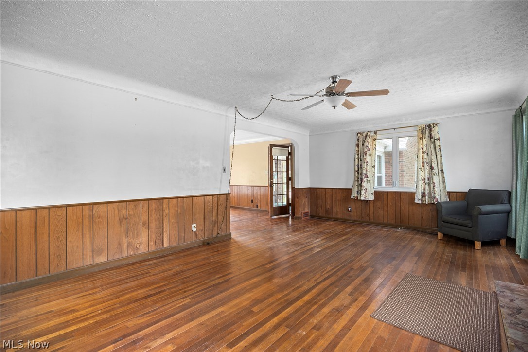 6515 Wedgewood Drive North Olmsted OH 44070