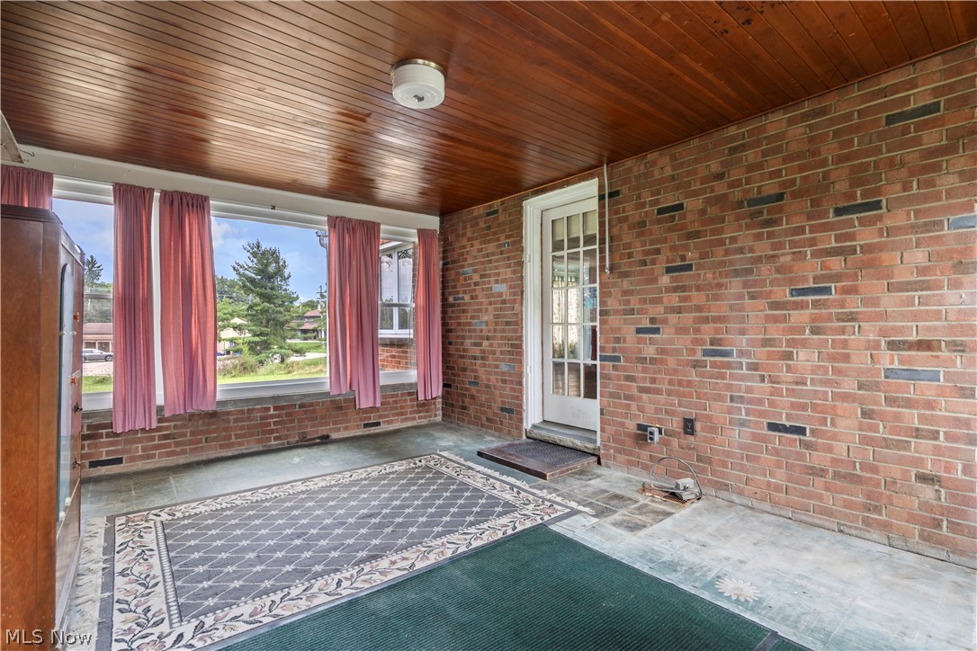 6515 Wedgewood Drive North Olmsted OH 44070