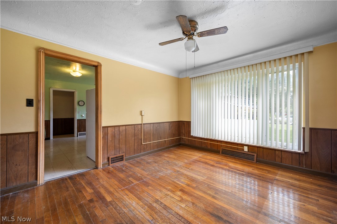 6515 Wedgewood Drive North Olmsted OH 44070