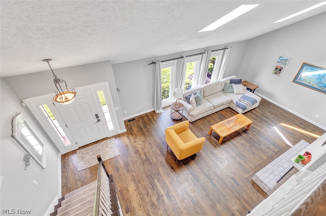 32290 Orchard Park Drive Avon Lake OH 44012