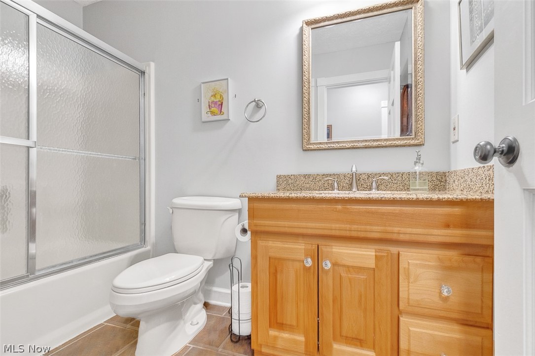 32290 Orchard Park Drive Avon Lake OH 44012