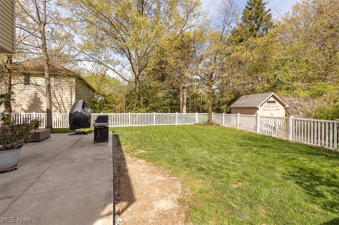32290 Orchard Park Drive Avon Lake OH 44012