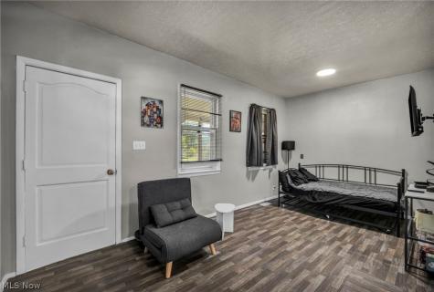 3502 Carlyle Avenue Cleveland OH 44109