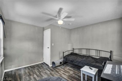 3502 Carlyle Avenue Cleveland OH 44109