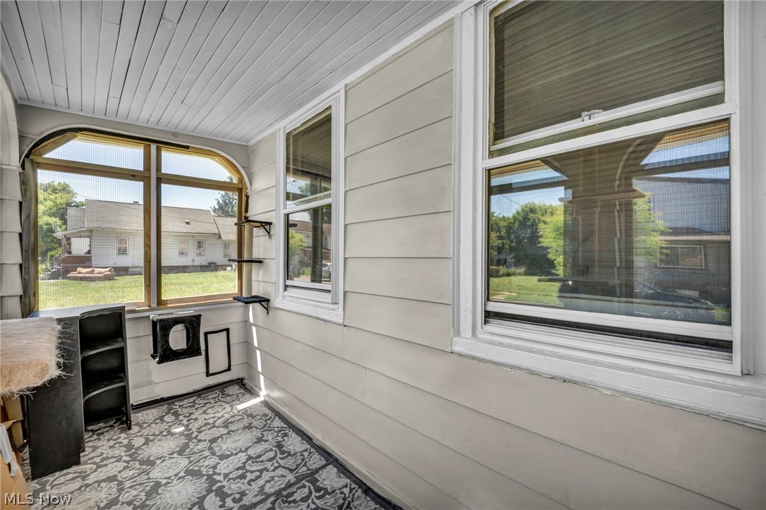 3502 Carlyle Avenue Cleveland OH 44109