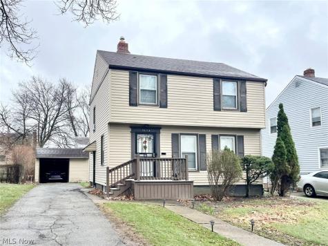 16114 Delrey Avenue Cleveland OH 44128
