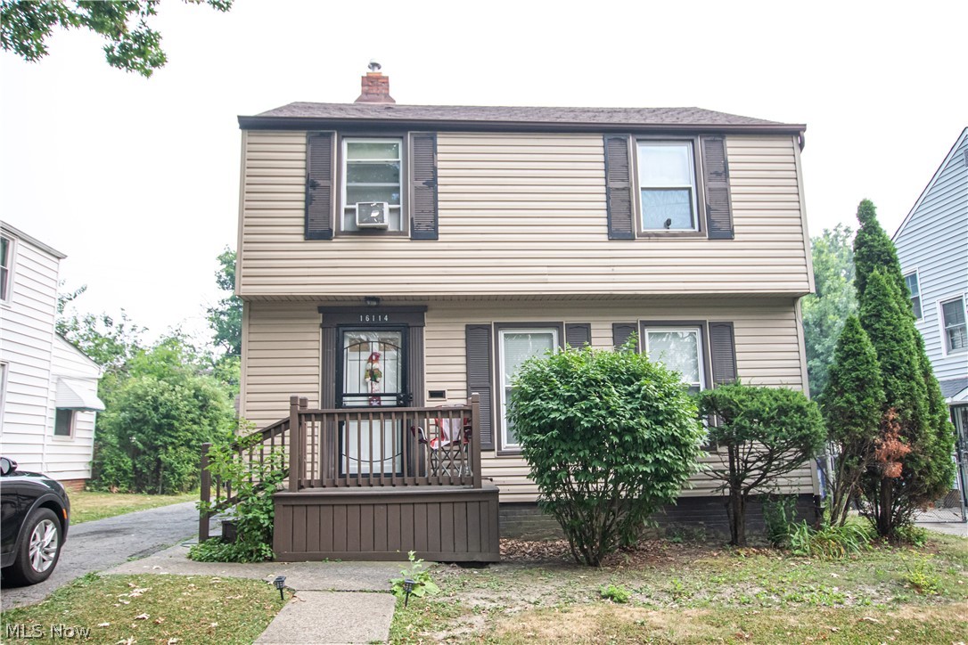 16114 Delrey Avenue Cleveland OH 44128