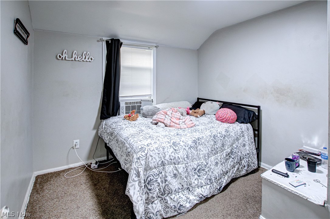 16114 Delrey Avenue Cleveland OH 44128