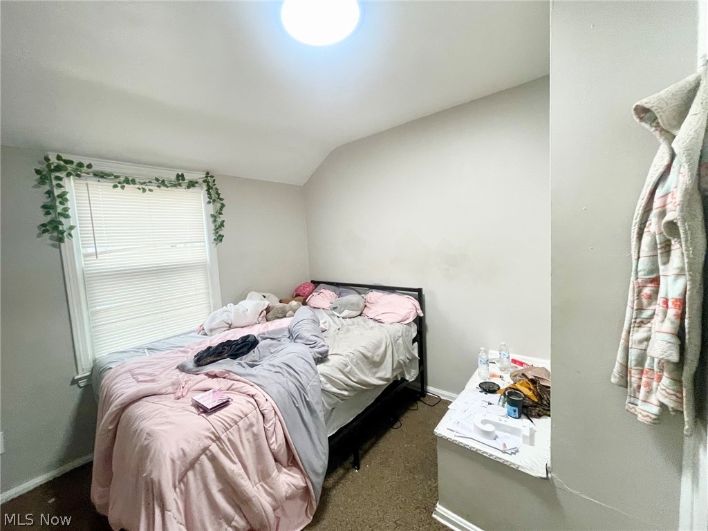 16114 Delrey Avenue Cleveland OH 44128