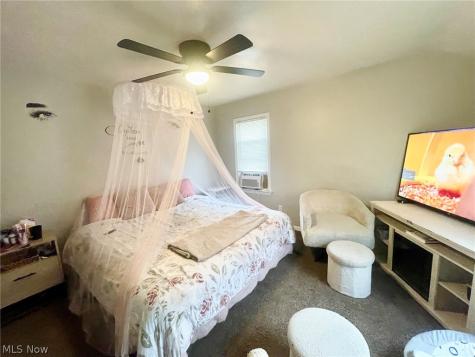 16114 Delrey Avenue Cleveland OH 44128