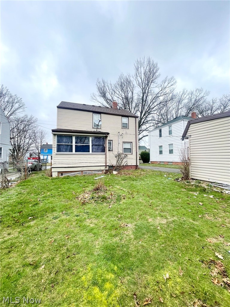 16114 Delrey Avenue Cleveland OH 44128