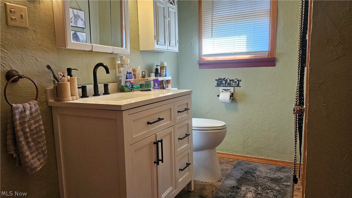 839 W Vine Street Martins Ferry OH 43935