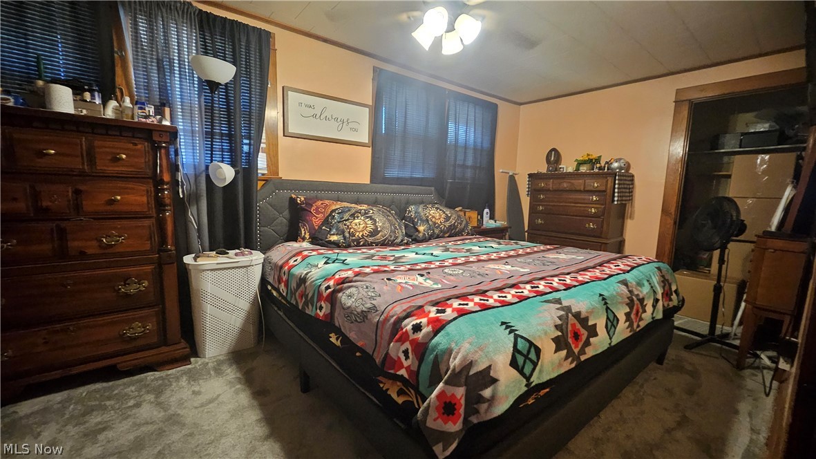 839 W Vine Street Martins Ferry OH 43935