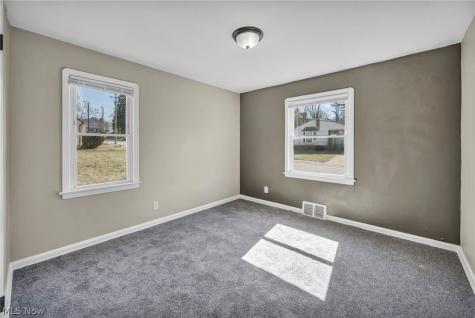 9901 Marah Avenue Cleveland OH 44104