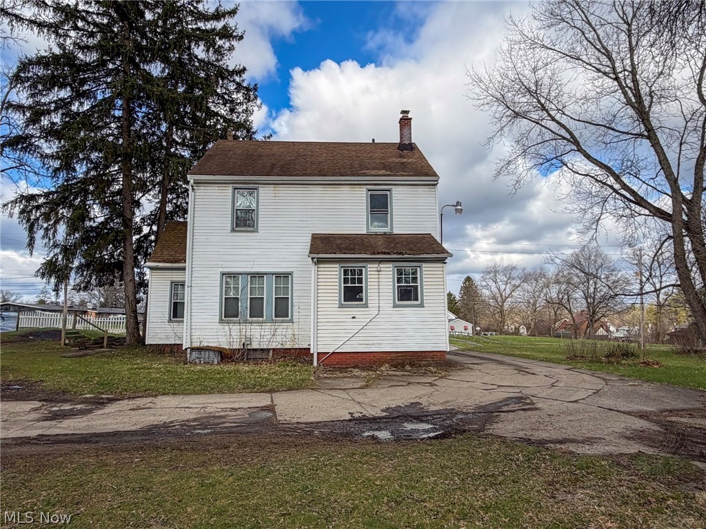 2233 Glenwood Avenue Youngstown OH 44511