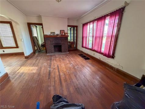 2233 Glenwood Avenue Youngstown OH 44511