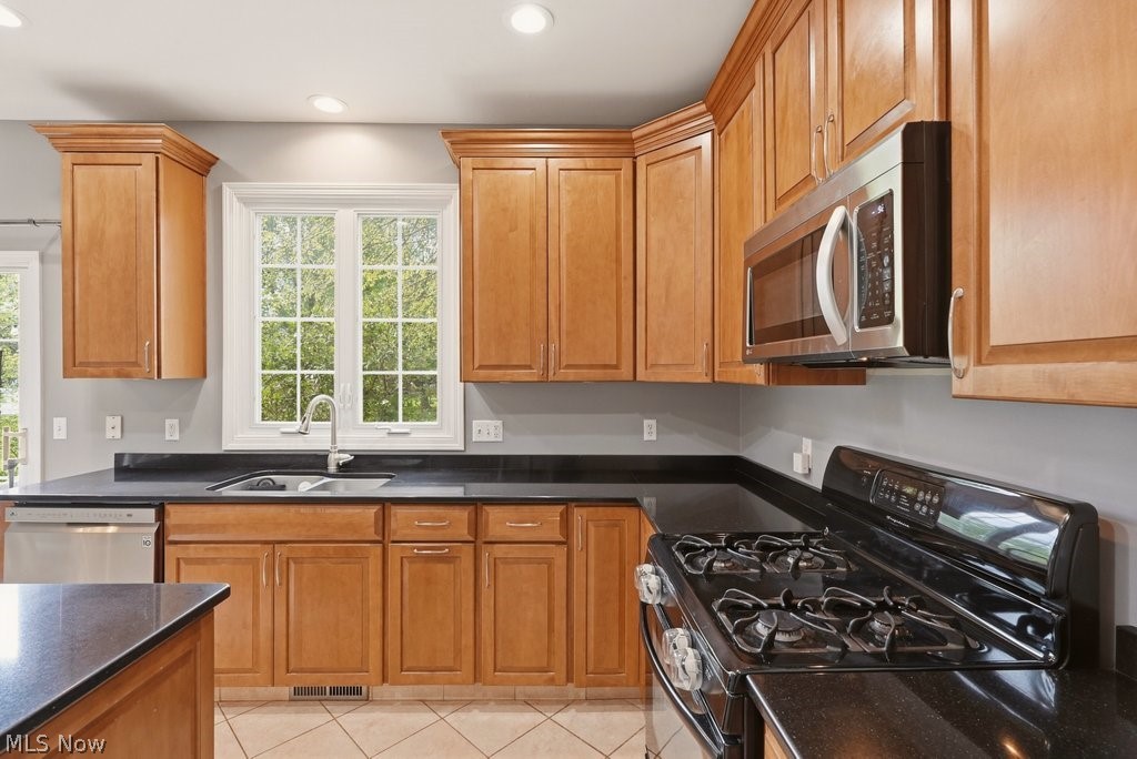 558 Alliance Drive Northfield OH 44067
