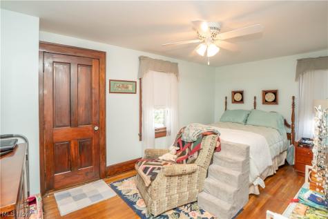 507 W Maple Street North Canton OH 44720