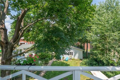 507 W Maple Street North Canton OH 44720