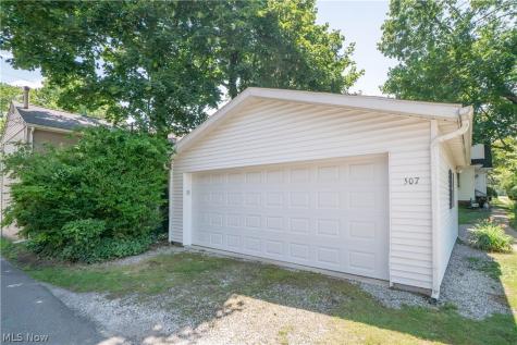 507 W Maple Street North Canton OH 44720