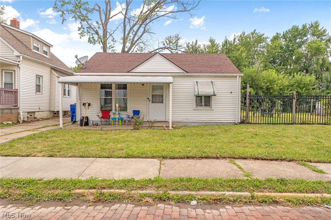 12612 Firsby Avenue Cleveland OH 44135