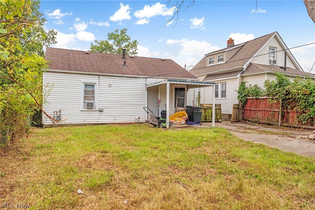 12612 Firsby Avenue Cleveland OH 44135