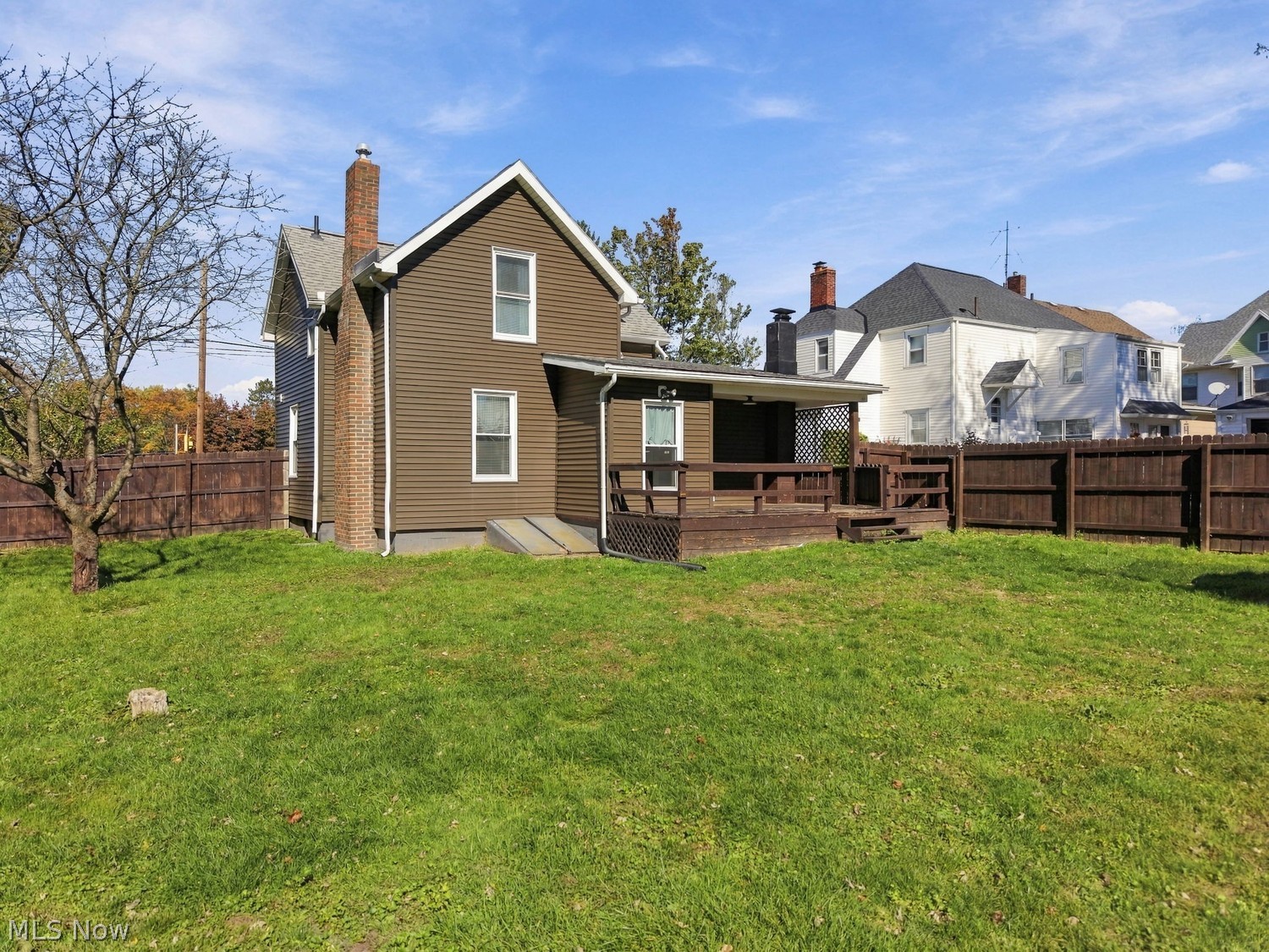930 E Main Street Louisville OH 44641