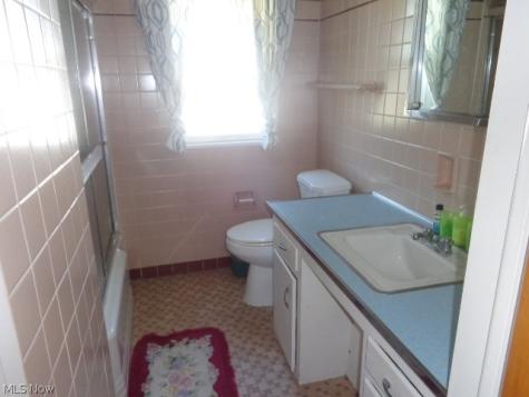 2488 Dale Avenue Rocky River OH 44116
