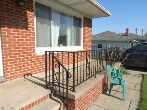 2488 Dale Avenue Rocky River OH 44116