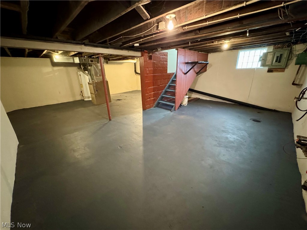 909 Clarendon Avenue SW Canton OH 44710