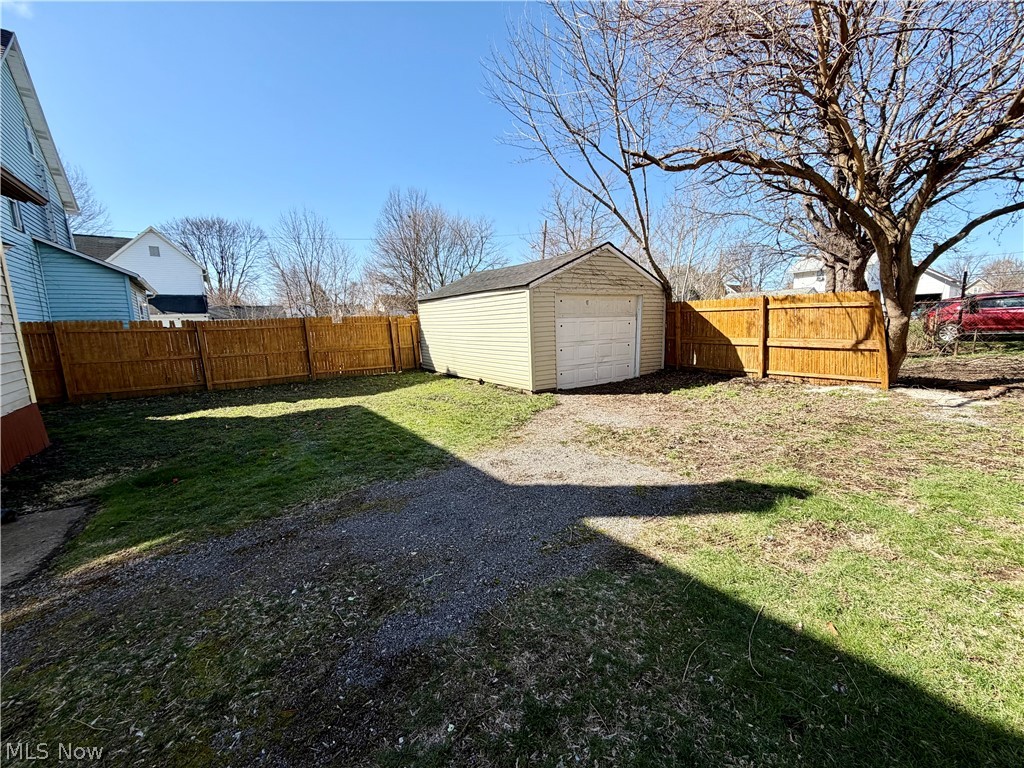909 Clarendon Avenue SW Canton OH 44710
