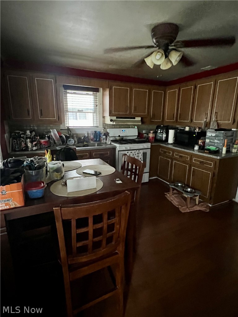2107 Fulton Road Cleveland OH 44113