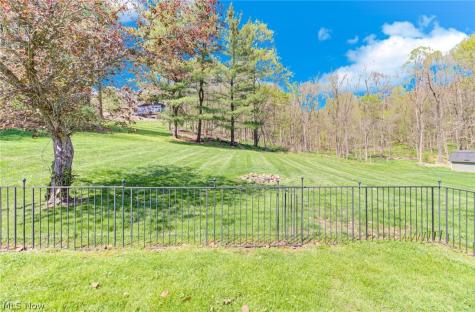 573 W Mohawk Drive Malvern OH 44644