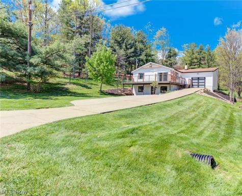 573 W Mohawk Drive Malvern OH 44644