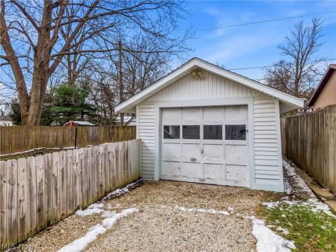 1156 Parkside Drive Alliance OH 44601