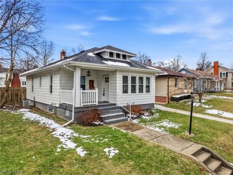 1156 Parkside Drive Alliance OH 44601