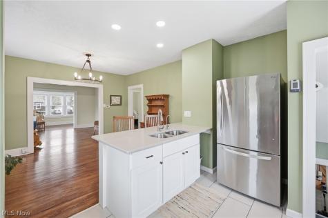 1156 Parkside Drive Alliance OH 44601