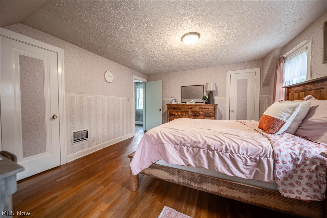 357 State Road Warren OH 44483
