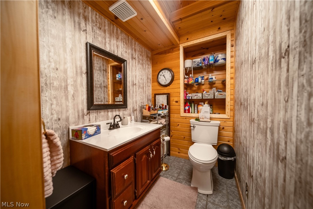 357 State Road Warren OH 44483