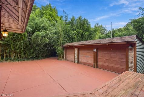 4503 W 221st Street Fairview Park OH 44126