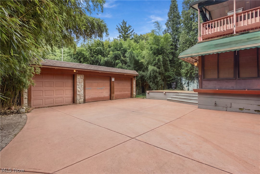 4503 W 221st Street Fairview Park OH 44126