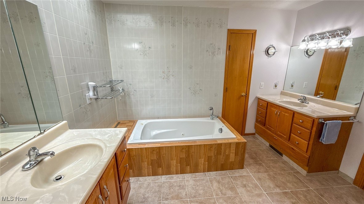 2400 Igleheart Road Akron OH 44312