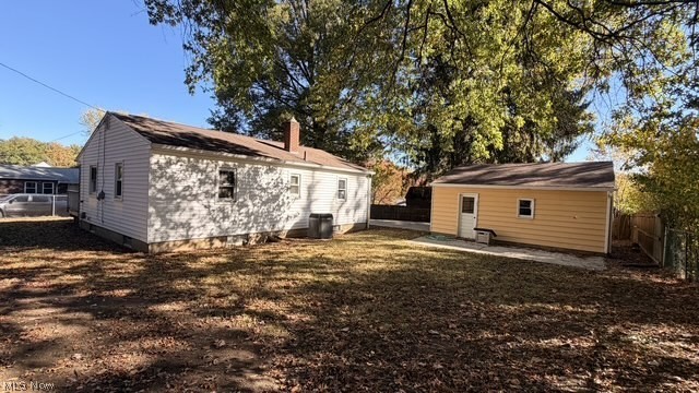 1860 Honodle Avenue Akron OH 44305