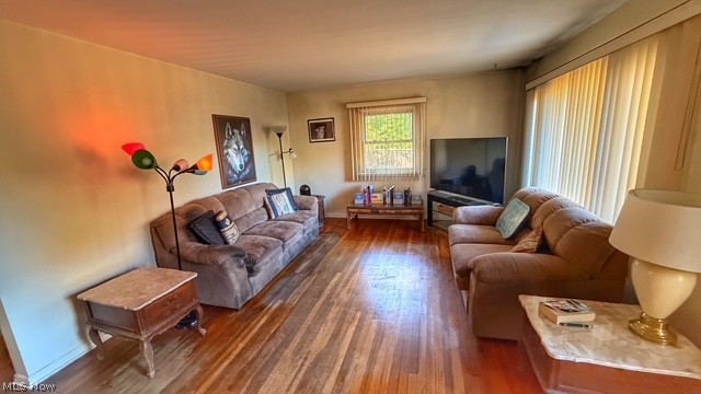 1860 Honodle Avenue Akron OH 44305