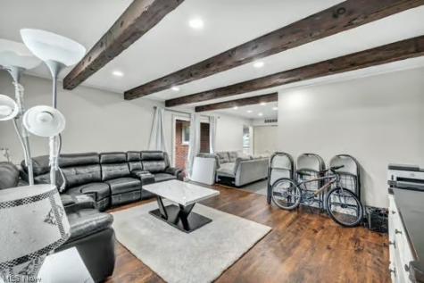 523 Jeannette Drive Richmond Heights OH 44143