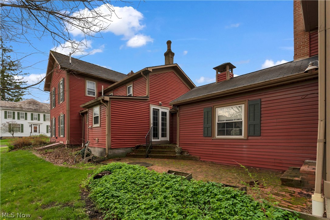 6486 E Garfield Road Petersburg OH 44454
