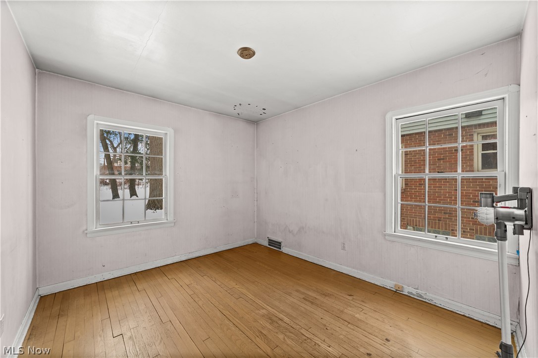 20715 Stratford Avenue Rocky River OH 44116