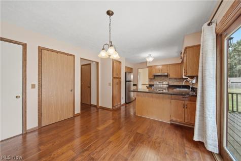 1749 Cove Street NW Uniontown OH 44685